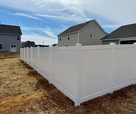 Commercial fence project